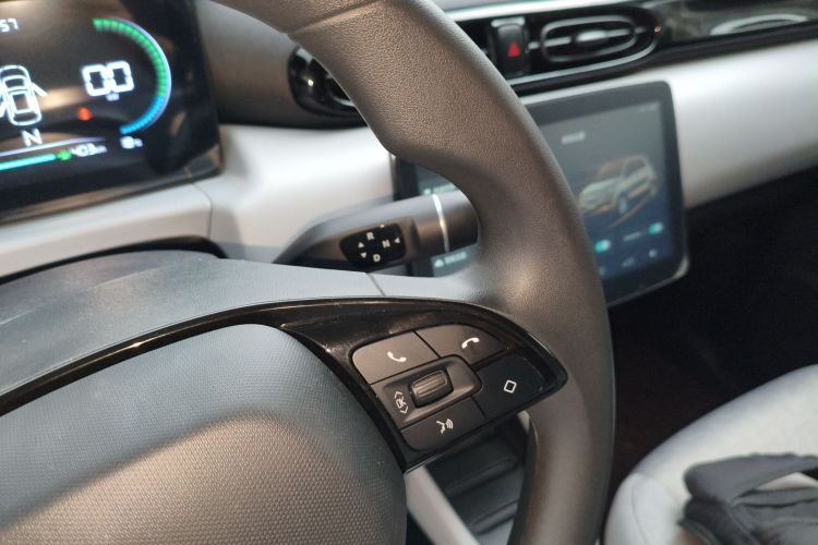 零跑汽车 零跑T03 2022款 炫晶版中控内饰18