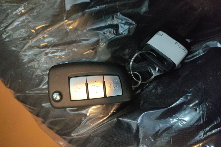 日产 轩逸 2024款 改款三 经典 1.6XE CVT舒适版中控内饰11