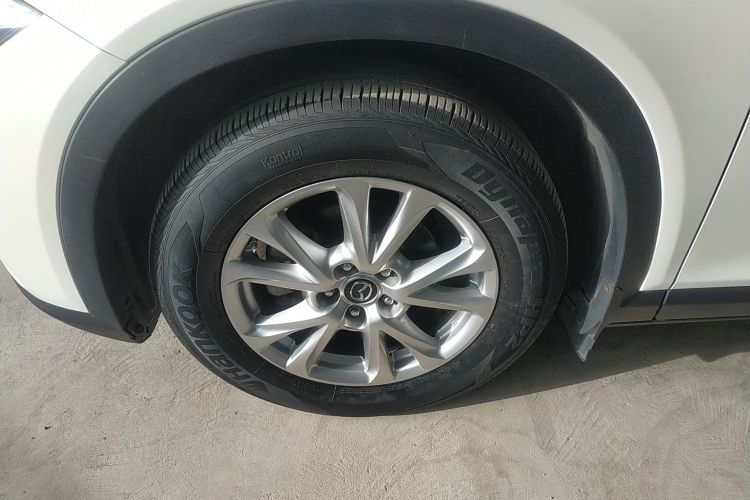 马自达CX-4 2016款 2.0L 自动两驱蓝天品位版车身外观6007