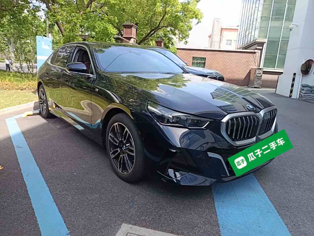 宝马5系 2025款 525Li M运动套装(5)