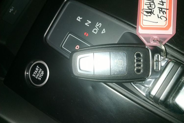 奥迪A3 2023款 Sportback 35 TFSI 进取致雅型中控内饰11