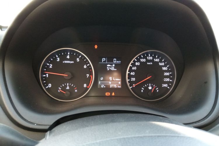 现代 悦动 2020款 1.6L 自动GL悦目版局部细节14