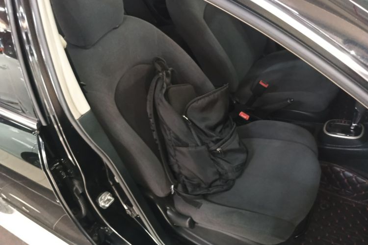 日产 轩逸 2018款 经典 1.6XE+ CVT领先版局部细节41