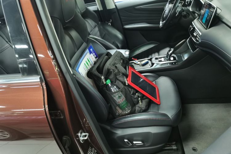 名爵HS 2019款 30T 自动两驱Trophy超燃版 国VI局部细节41