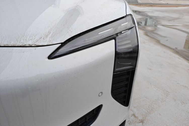 红旗EH7 2024款 690 Pro局部细节36