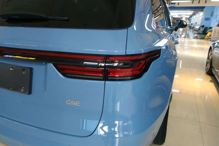 理想汽车 理想ONE 2021款 增程6座版车身外观6001