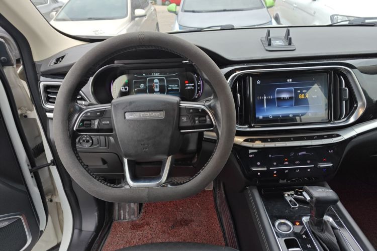 捷途X90 2019款 1.5T 自动悦享型 6座 国V局部细节13