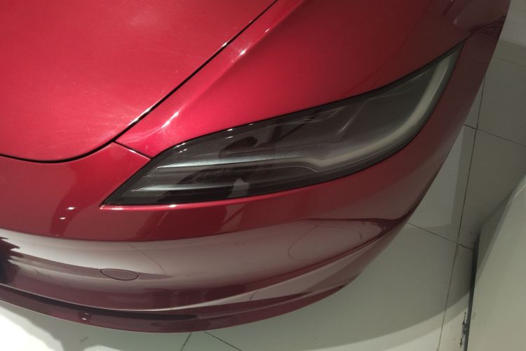 特斯拉 Model 3 2023款 后轮驱动版局部细节36