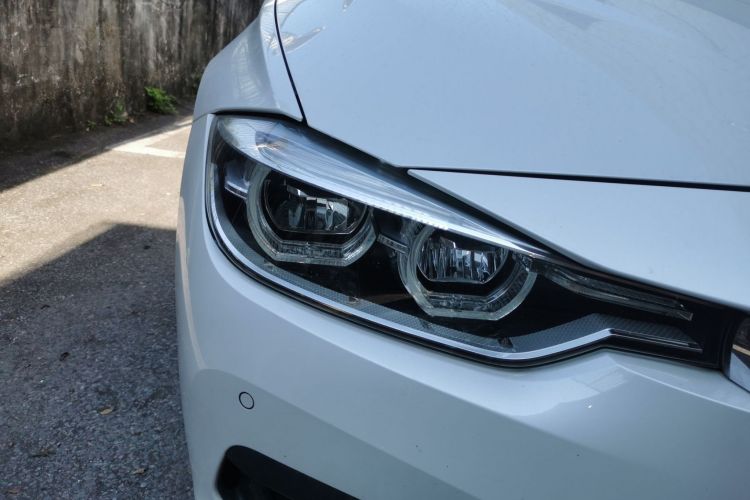 宝马3系 2016款 316i 时尚型车身外观6006