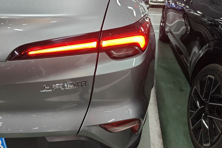 别克 昂扬 2022款 1.5T 悦享版车身外观9