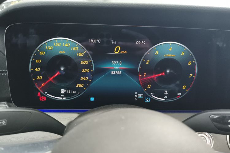 奔驰E级 2021款 改款 E 300 L 运动时尚型局部细节14