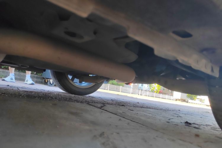 别克 君越 2021款 652T 豪华型局部细节9003