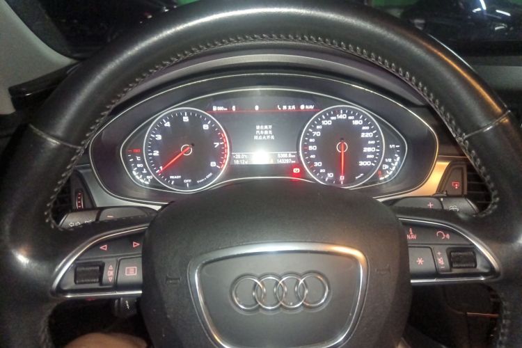 奥迪A6L 2018款 30周年年型 TFSI 进取型中控内饰14