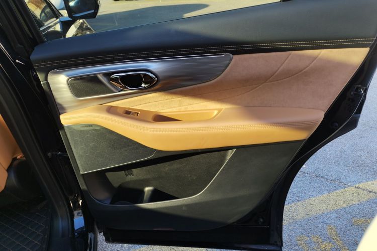 广汽传祺 传祺ES9 2024款 PHEV 143km Max中控内饰7006