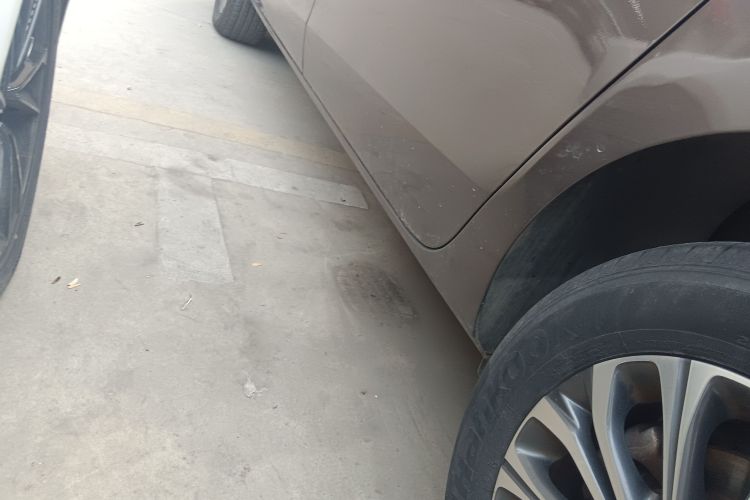 别克GL8 2021款 陆上公务舱 652T 舒适型局部细节9002