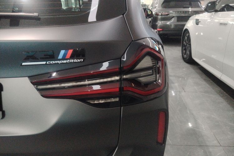 宝马X3 M 2022款 X3 M雷霆版车身外观6006