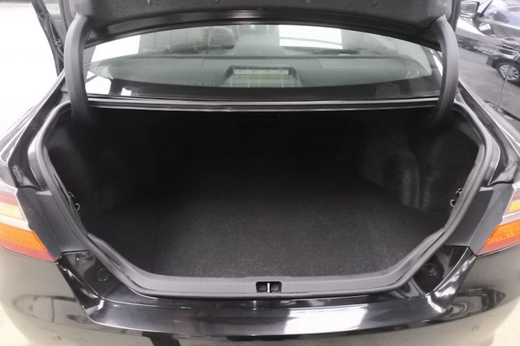 丰田 凯美瑞 2015款 2.0G 领先版局部细节23