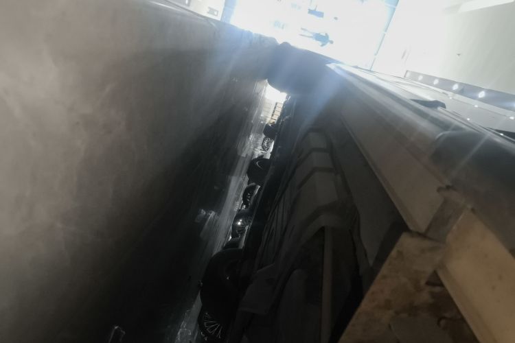 丰田 汉兰达 2012款 2.7L 两驱5座精英版局部细节9002