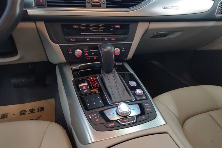 奥迪A6L 2016款 45 TFSI quattro 运动型局部细节18