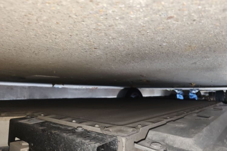 红旗E-QM5 2022款 431km 充电乐享版局部细节9001