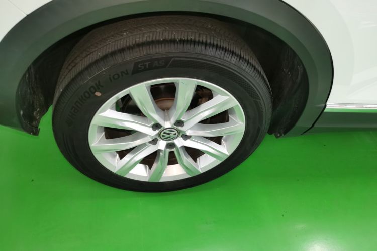 大众 T-ROC探歌 2019款 230TSI DSG两驱进取型 国VI车身外观6008