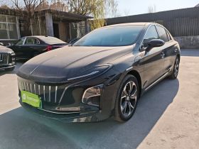 红旗E-QM5 2023款 改款 基础出行版