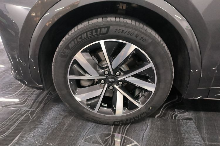 理想汽车 理想L7 2023款 Pro车身外观6007