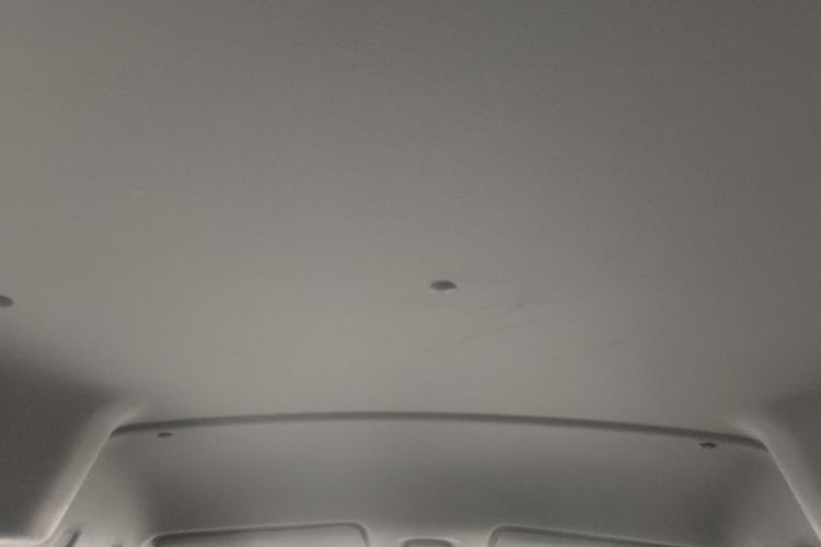 金杯 金海狮M经典 2022款 1.5L 工程狮客车 6座中控内饰22