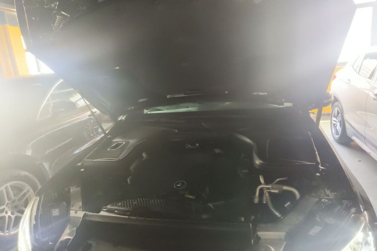 奔驰GLC 2020款 GLC 300 L 4MATIC 动感型局部细节24