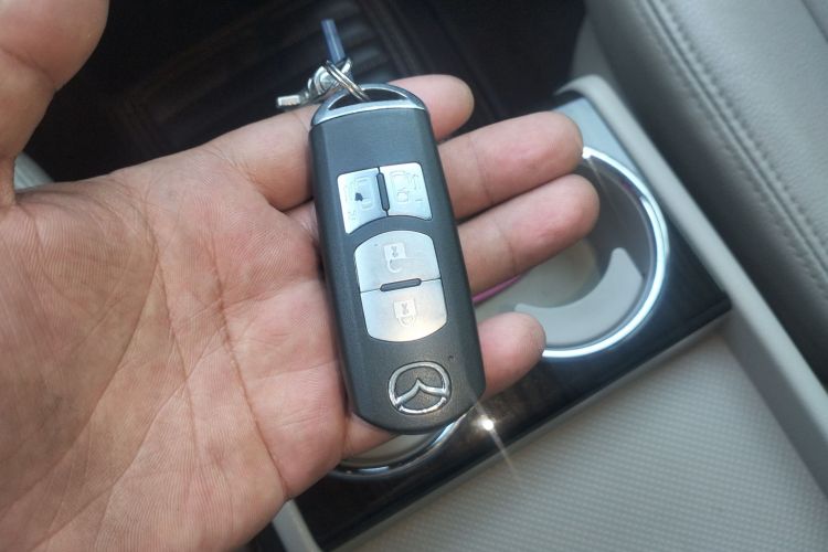 马自达8 2015款 2.5L 领航版中控内饰7001