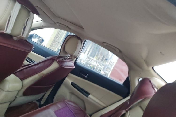 长安 逸动 2015款 1.6L 手动豪华型 国V中控内饰22