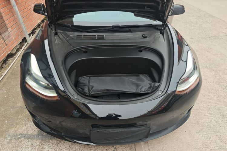 特斯拉 Model 3 2021款 标准续航后驱升级版局部细节24