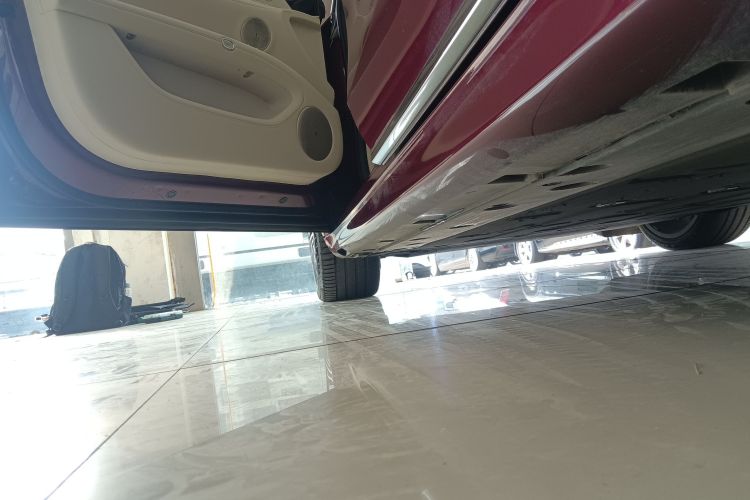 鸿蒙智行 享界S9 2024款 纯电 Ultra 四驱旗舰版局部细节9002