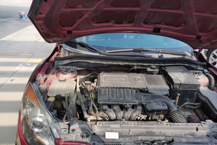 马自达3星骋 2015款 三厢 1.6L 自动精英型机舱底盘25