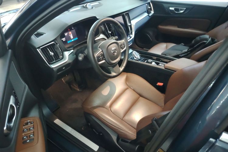 沃尔沃S60 2023款 B4 智逸豪华版局部细节19