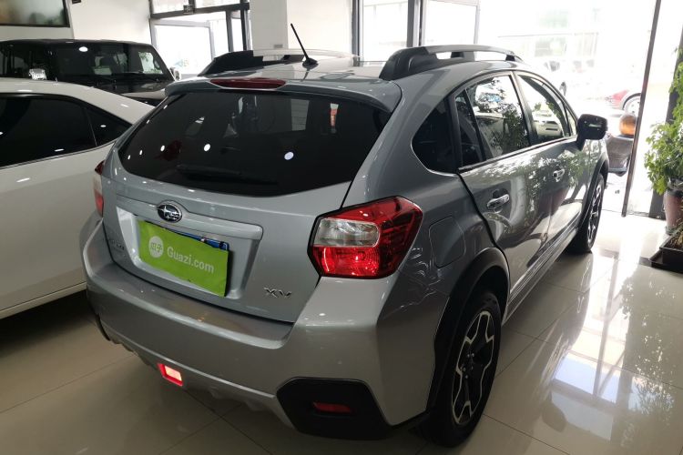 斯巴鲁XV 2012款 2.0i 精英版车身外观7