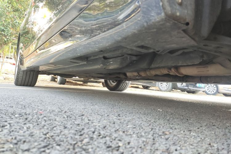 英菲尼迪Q70 2017款 Q70L 2.5L 悦享版局部细节9001