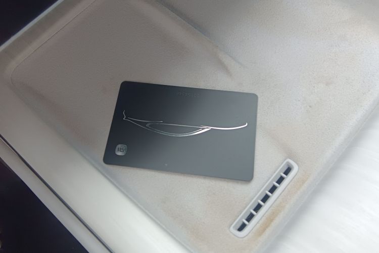 小米汽车 小米SU7 2024款 四驱超长续航高阶智驾Max版中控内饰7001