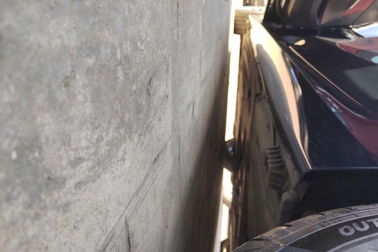 宝马3系 2023款 325Li M运动套装局部细节9002