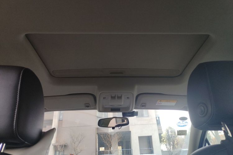 别克 威朗 2018款 三厢 15S 自动领先型中控内饰22