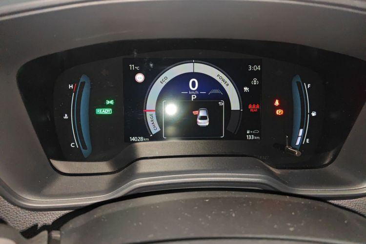 丰田 卡罗拉 2023款 1.8L 智能电混双擎 先锋版中控内饰14