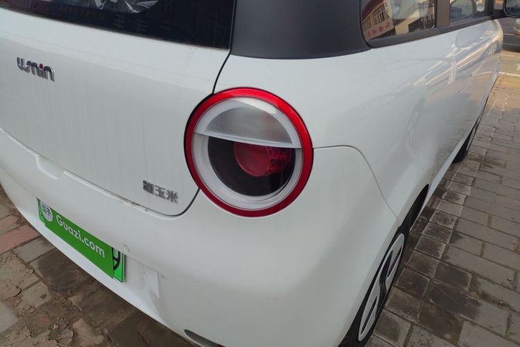长安启源 长安Lumin 2026款 宝藏版 205km 酷爱米 宁德车身外观9
