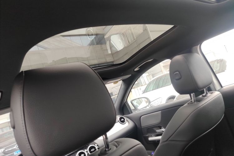 奔驰GLA 2023款 GLA 200局部细节22