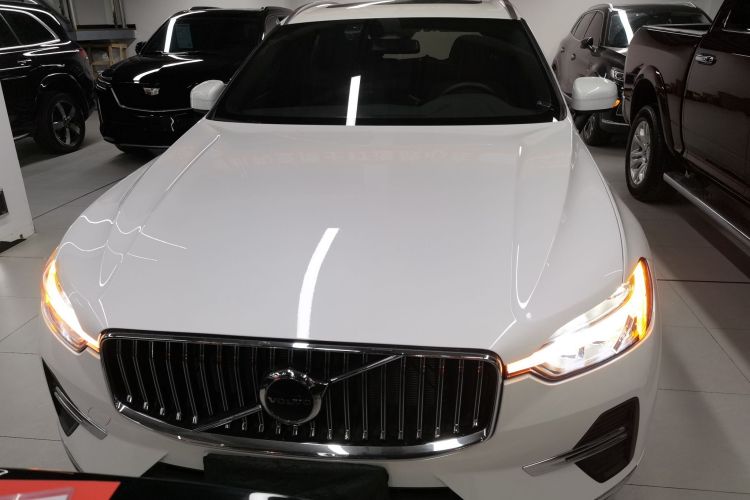 沃尔沃XC60 2025款 B5 四驱智逸豪华版车身外观6001