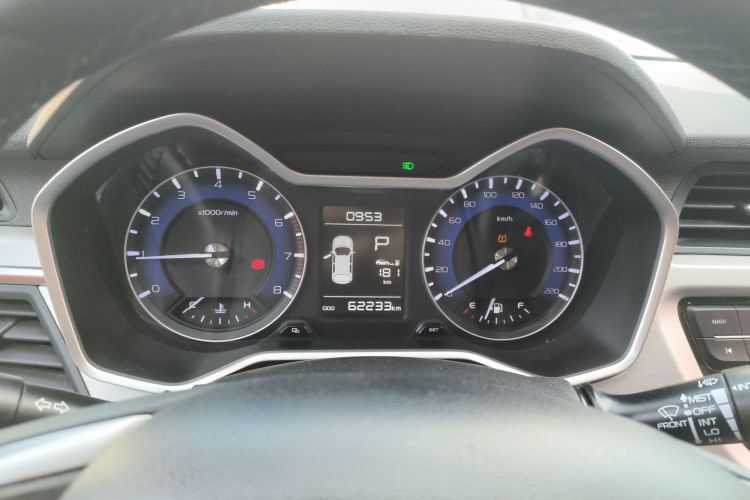 吉利汽车 远景X3 2019款 升级版 1.5L CVT尊贵型中控内饰14