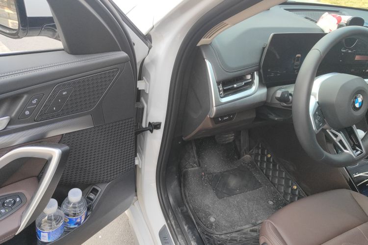 宝马X1 2024款 sDrive25Li M运动套装中控内饰20