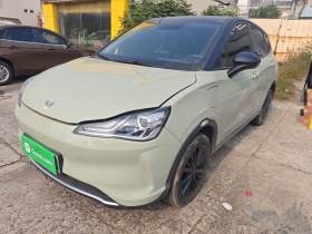 哪吒汽车 哪吒V 2022款 潮 400 Lite