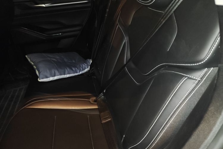 哈弗H6 2021款 第三代 1.5T 自动两驱Max中控内饰7004