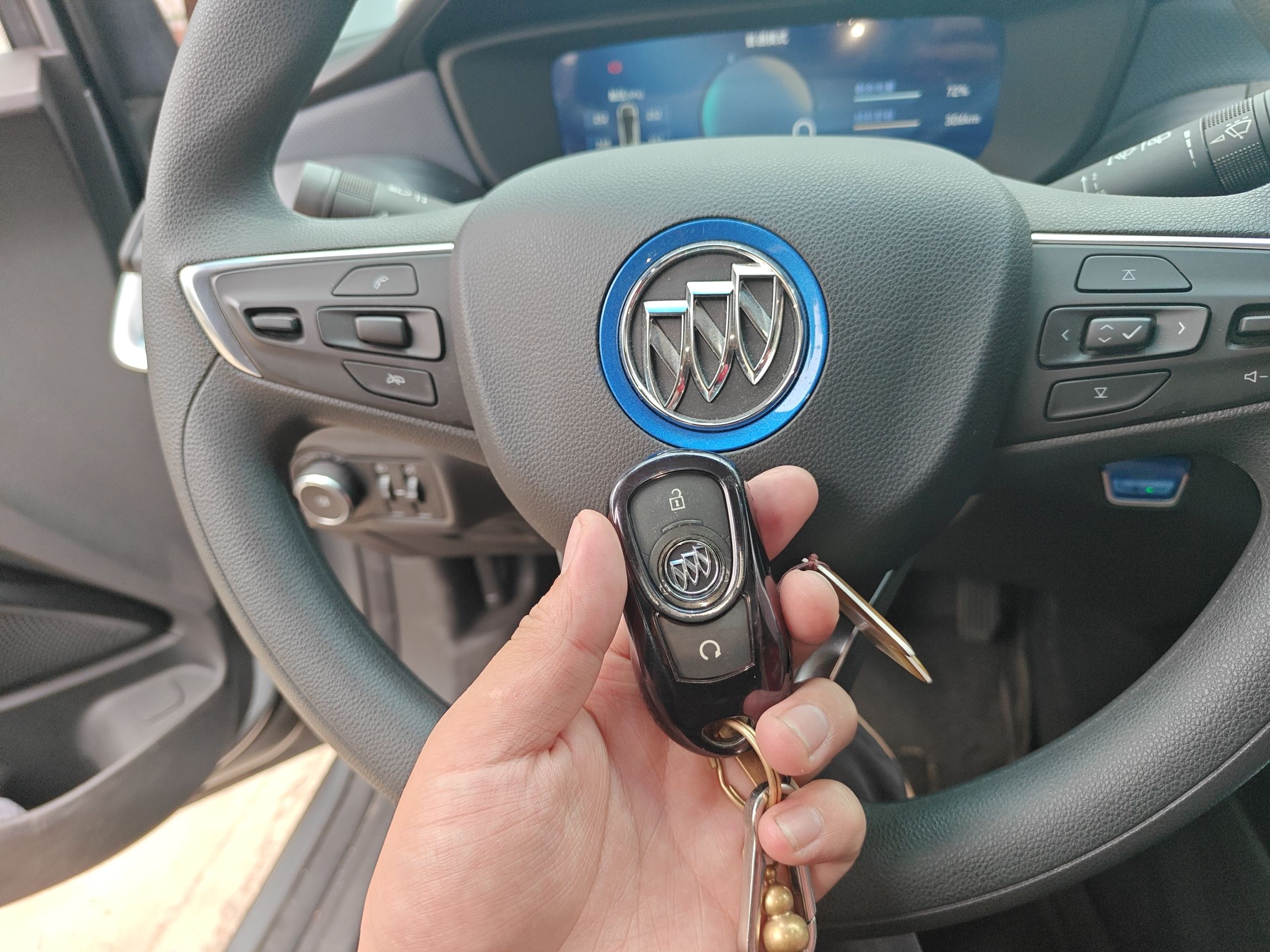 别克 微蓝6 2024款 430km 越享版