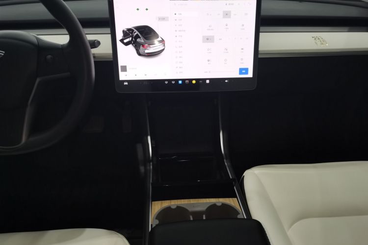 特斯拉 Model 3 2020款 标准续航后驱升级版中控内饰16